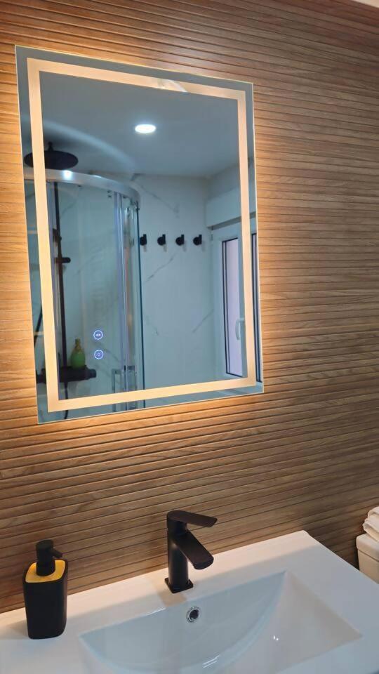 Apartamento Ciudad Y Playa *
